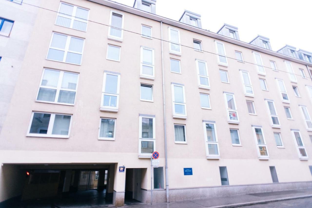 Vienna Apartment Gutarra Bagian luar foto